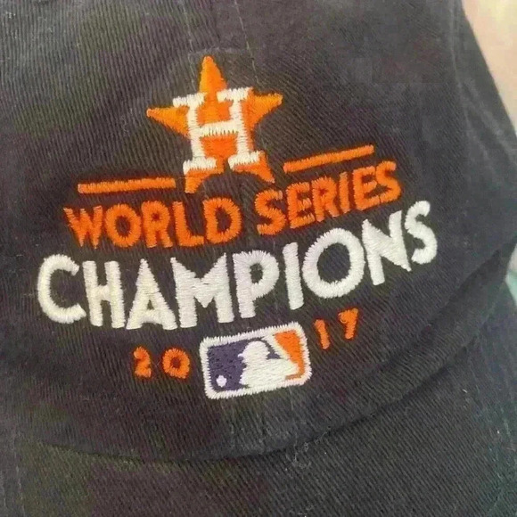 Houston Astros 2017 World Series Hat Cap Adjustable Hook and Loop - Picture 2 of 6